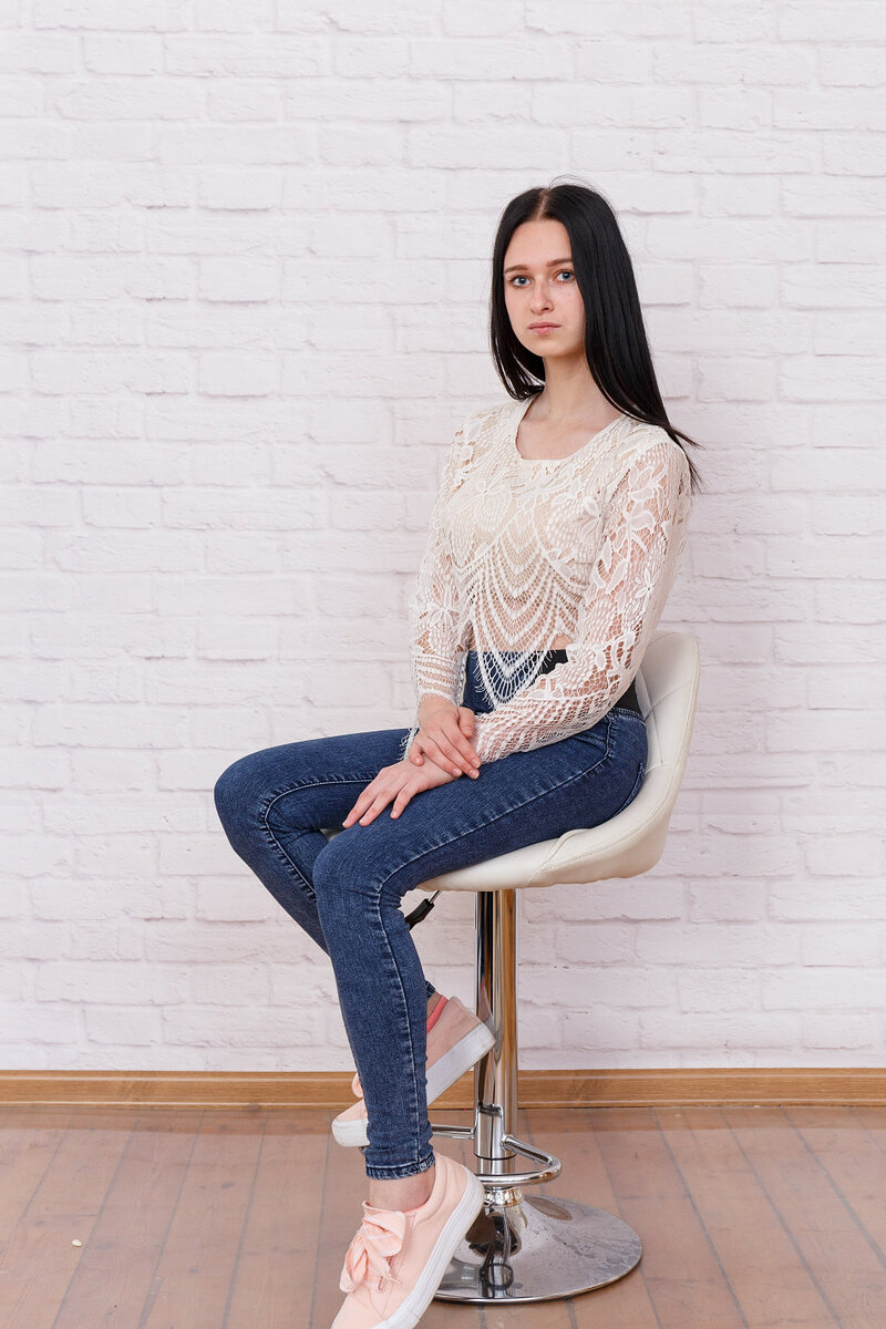 Ева, 25